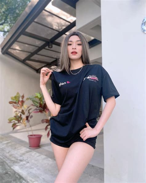bianca yao|About – plan b..